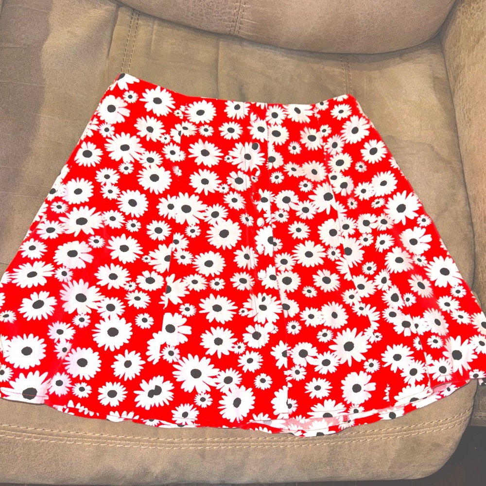 Forever 21 Red floral mini XS